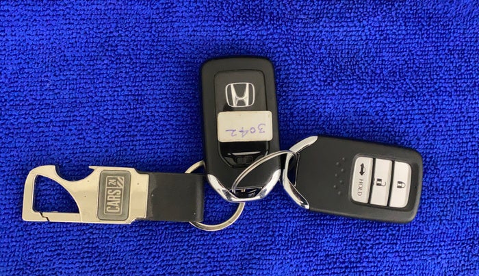 2019 Honda Amaze 1.5L I-DTEC VX CVT, Diesel, Automatic, 81,453 km, Key Close Up