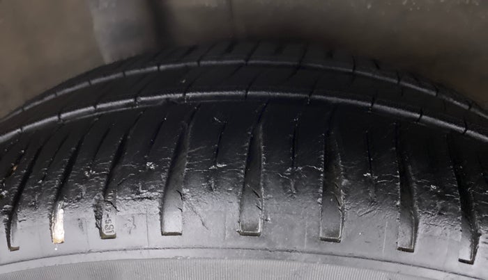 2012 Honda City CORPORATE MT, Petrol, Manual, 72,152 km, Right Rear Tyre Tread