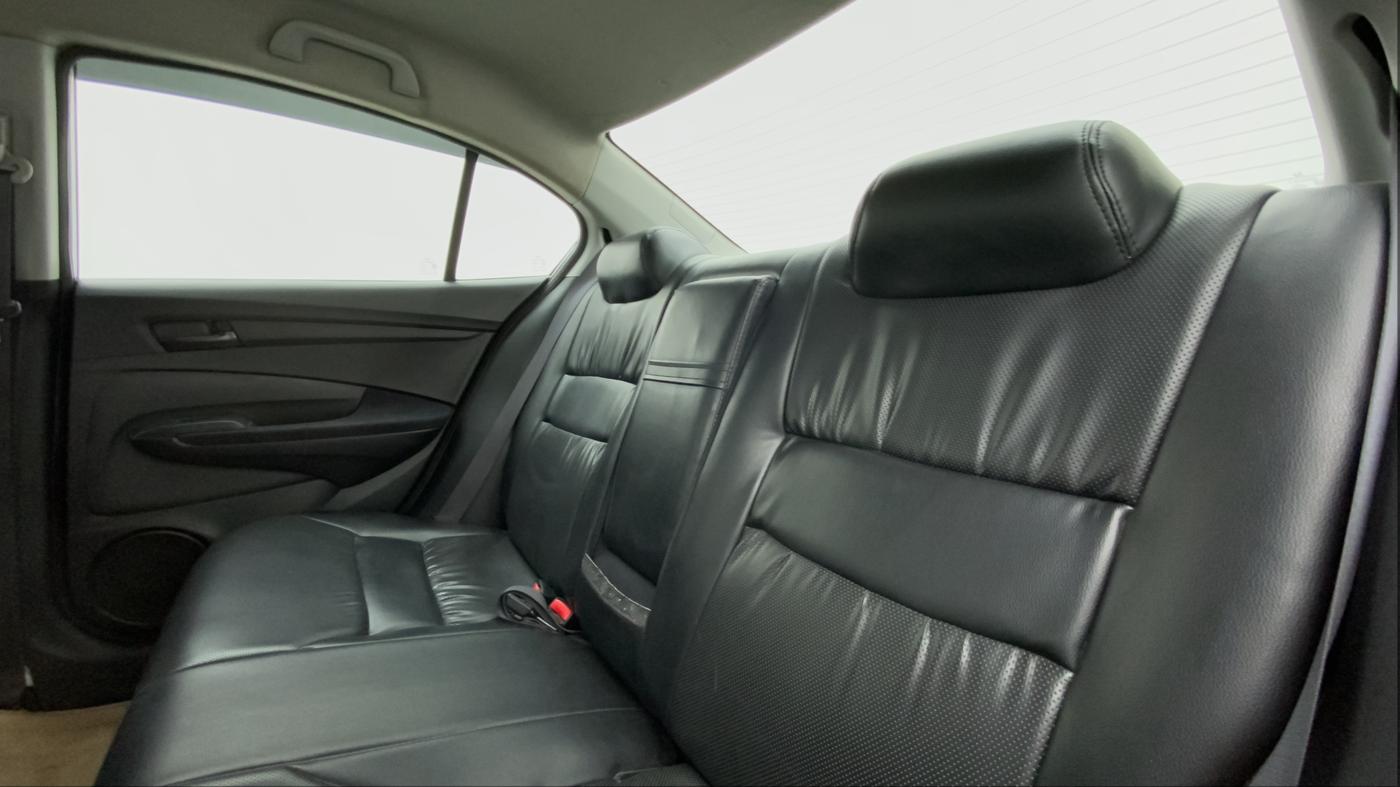 2012 Honda City CORPORATE MT, Petrol, Manual, 72,152 km, Right Side Rear Door Cabin