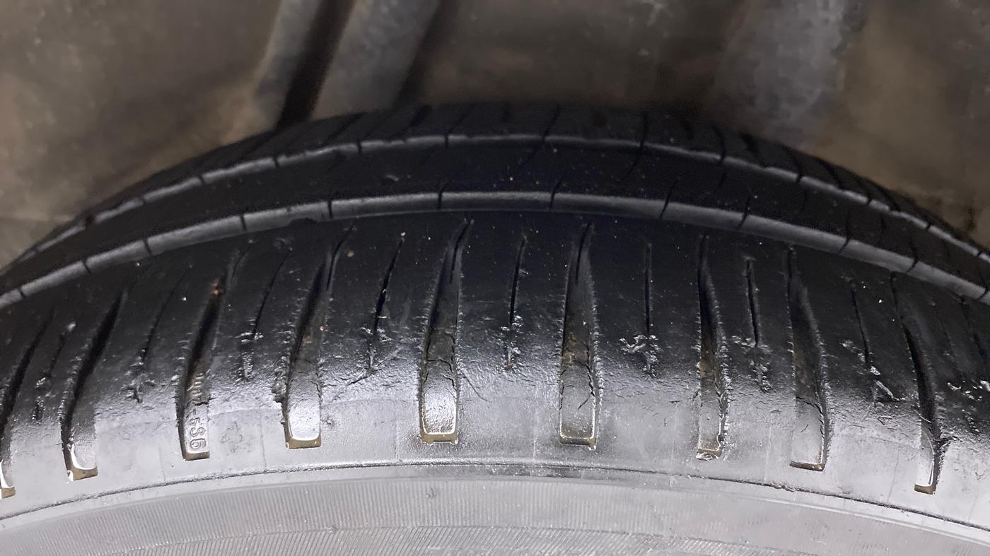 2012 Honda City CORPORATE MT, Petrol, Manual, 72,152 km, Left Rear Tyre Tread