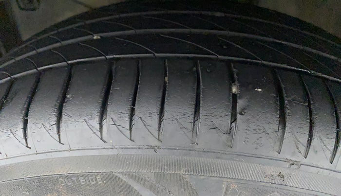 2019 Honda BR-V 1.5L I- DTEC VX, Diesel, Manual, 37,132 km, Left Front Tyre Tread