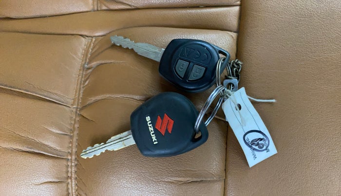 2018 Maruti Baleno DELTA PETROL 1.2, Petrol, Manual, 53,001 km, Key Close Up