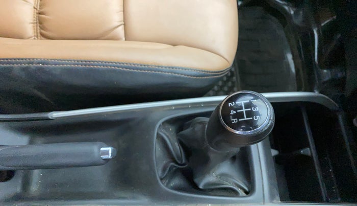 2018 Maruti Baleno DELTA PETROL 1.2, Petrol, Manual, 53,001 km, Gear Lever