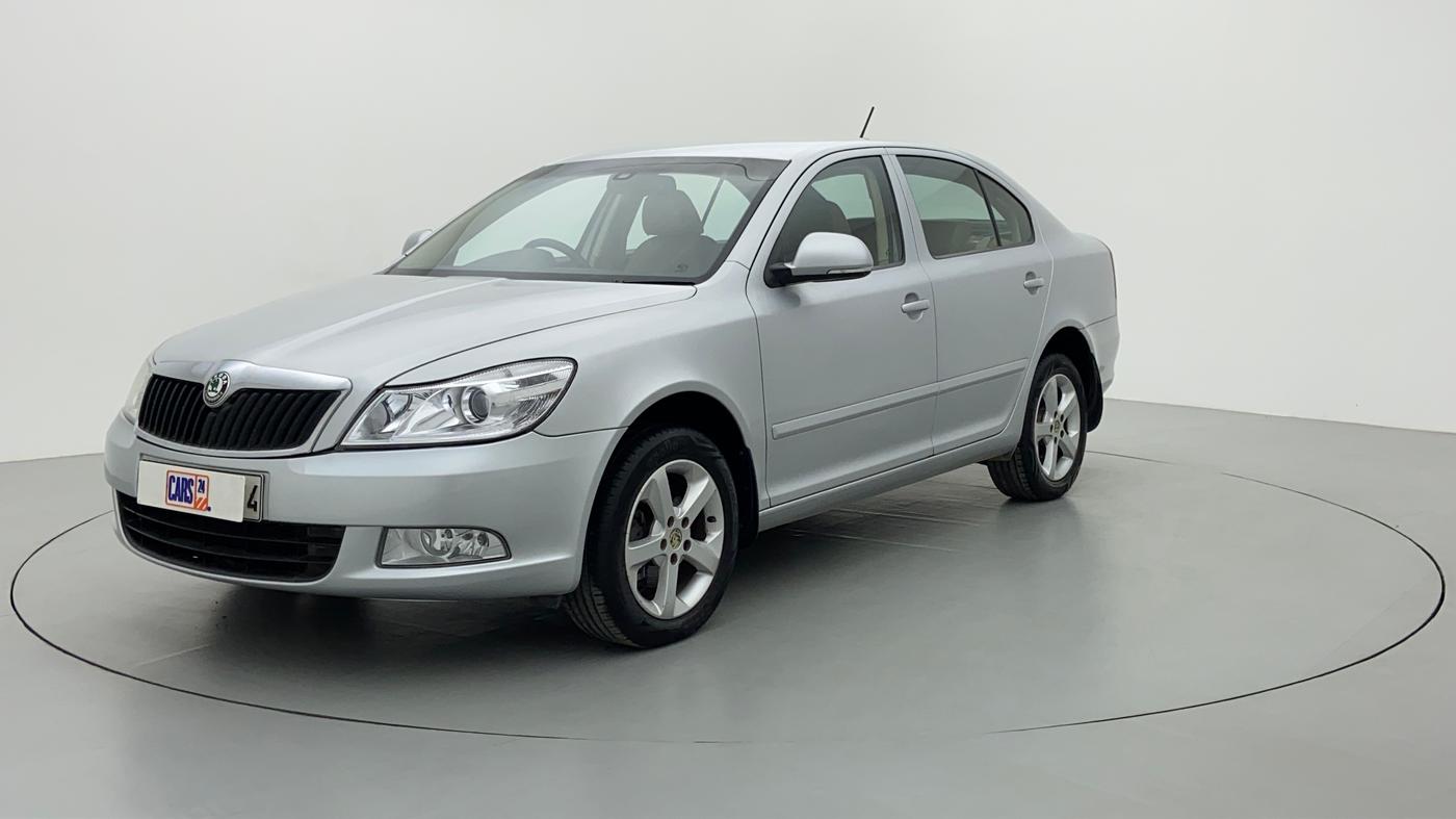 2012 Skoda Laura AMBIENTE 2.0 TDI CR AT, Diesel, Automatic, 1,04,705 km, Left Front Diagonal