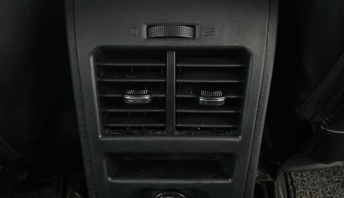 2020 Tata ALTROZ XZ 1.2, Petrol, Manual, 17,185 km, Rear AC Vents