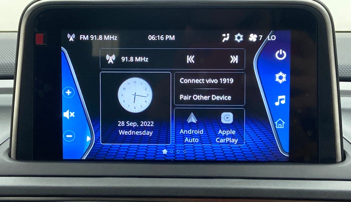 2020 Tata ALTROZ XZ 1.2, Petrol, Manual, 17,185 km, Infotainment System