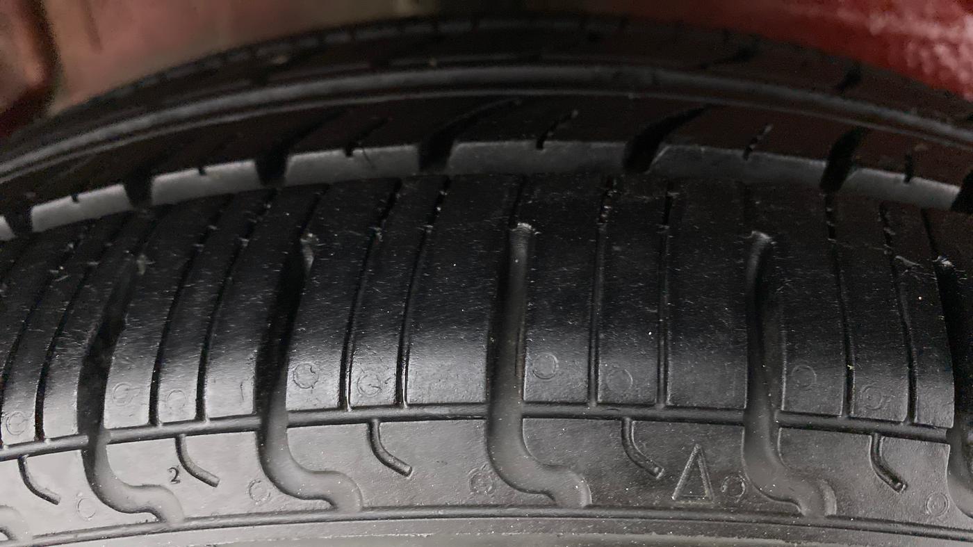 2017 Maruti Celerio VXI CNG OPT, CNG, Manual, 90,670 km, Right Rear Tyre Tread