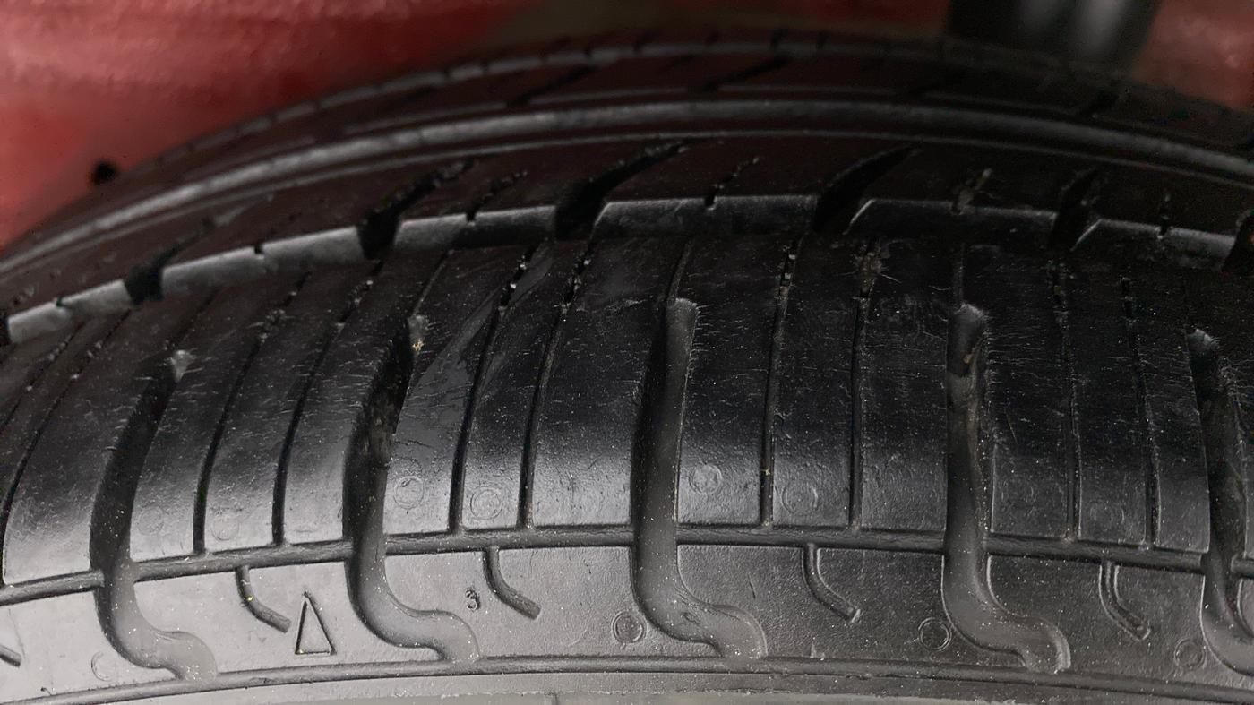 2017 Maruti Celerio VXI CNG OPT, CNG, Manual, 90,670 km, Left Rear Tyre Tread