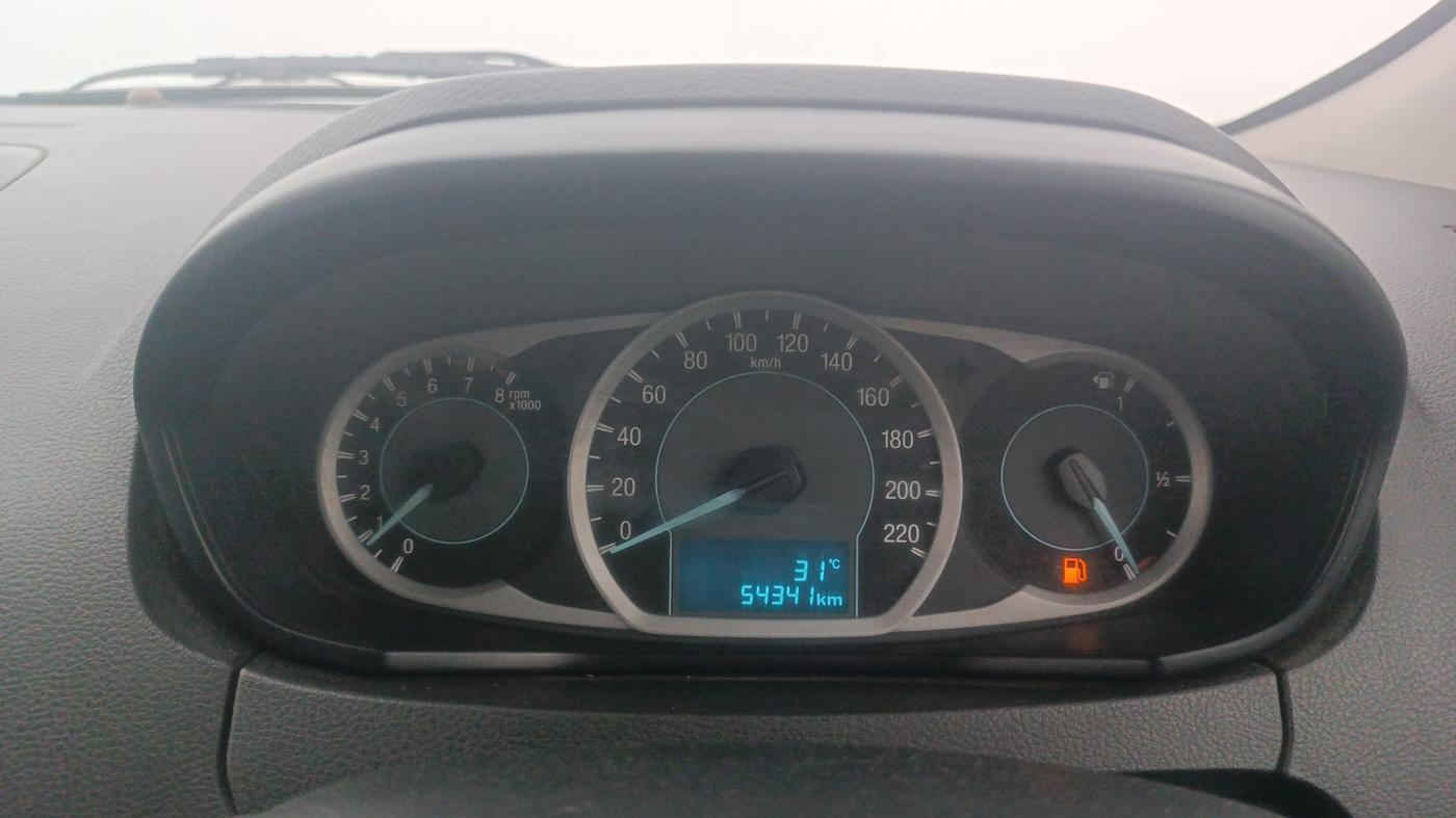 2018 Ford New Figo TITANIUM 1.2 PETROL MT, Petrol, Manual, 54,337 km, Odometer Image