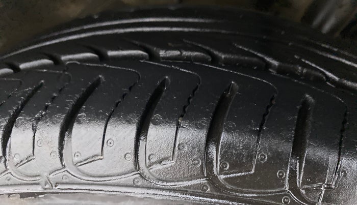 2021 Ford Ecosport TITANIUM + 1.5L PETROL AT, Petrol, Automatic, 11,915 km, Left Front Tyre Tread