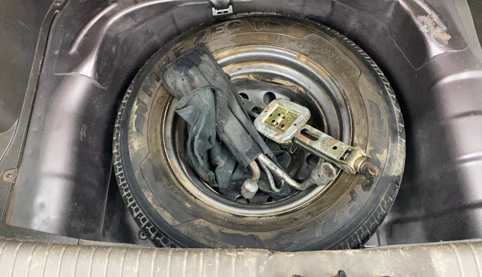 2016 Hyundai i10 MAGNA 1.1, Petrol, Manual, 60,445 km, Spare Tyre