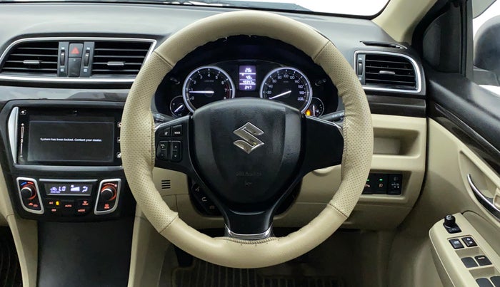2017 Maruti Ciaz ALPHA 1.4 PETROL, Petrol, Manual, 45,947 km, Steering Wheel Close Up