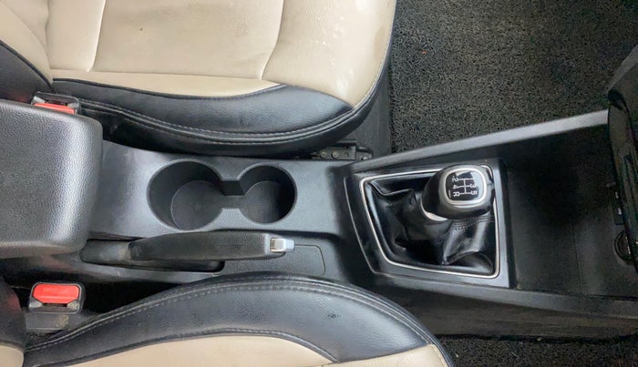 2015 Hyundai Elite i20 ASTA 1.2, Petrol, Manual, 54,374 km, Gear Lever