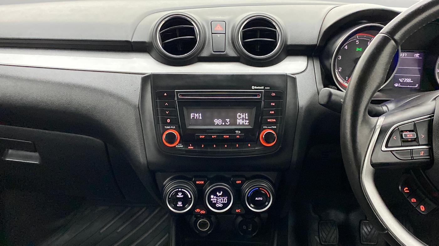 2019 Maruti Swift ZXI, Petrol, Manual, 42,449 km, Air Conditioner