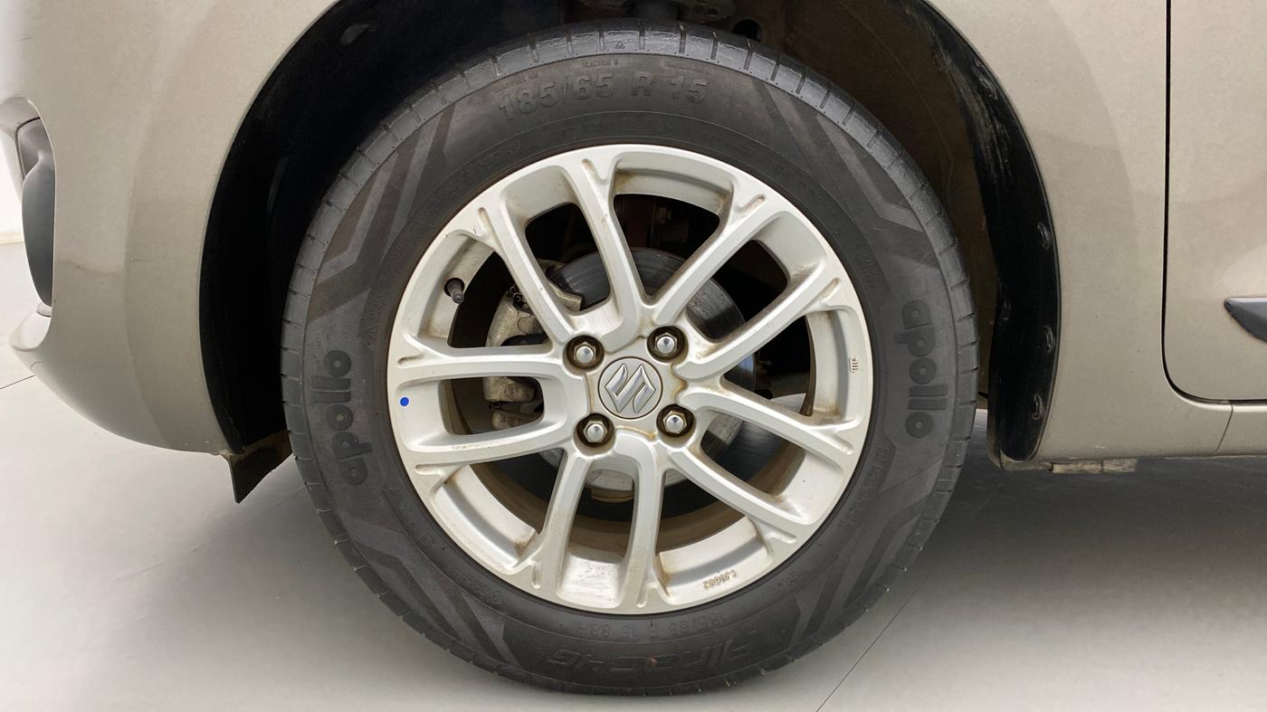 2019 Maruti Swift ZXI, Petrol, Manual, 42,449 km, Left Front Wheel