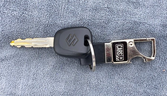 2018 Maruti Alto 800 LXI, Petrol, Manual, 15,964 km, Key Close Up