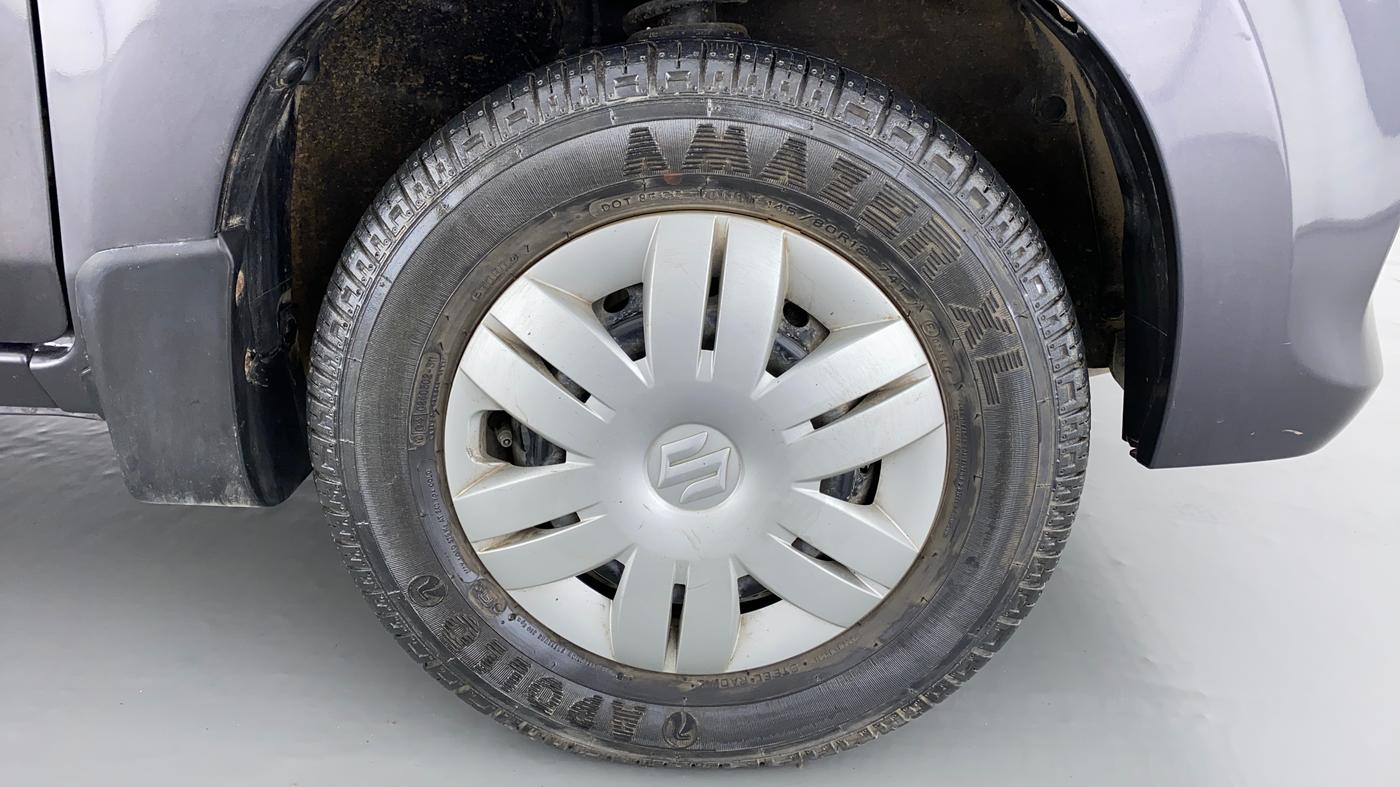 2018 Maruti Alto 800 LXI, Petrol, Manual, 15,964 km, Right Front Wheel