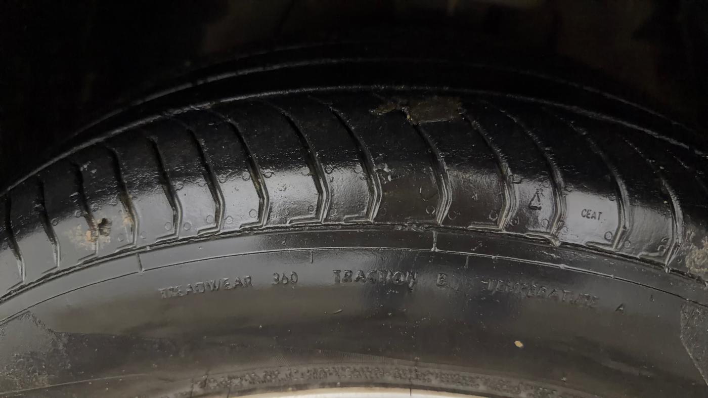 2023 MG ASTOR STYLE 1.5 MT, Petrol, Manual, 54,682 km, Left Front Tyre Tread