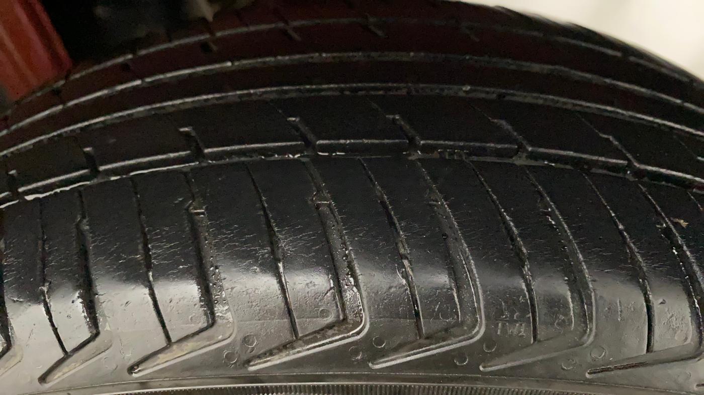2010 Maruti Zen Estilo VXI, Petrol, Manual, 98,439 km, Left Rear Tyre Tread