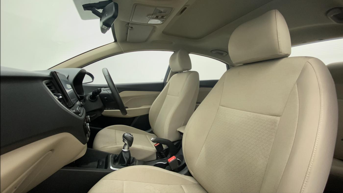 2021 Hyundai Verna SX 1.5 VTVT, Petrol, Manual, 18,988 km, Right Side Front Door Cabin