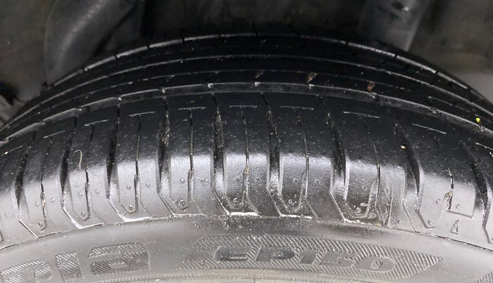 2021 Hyundai Verna SX 1.5 VTVT, Petrol, Manual, 18,988 km, Left Rear Tyre Tread