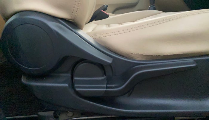 2019 Honda Amaze 1.2L I-VTEC S, Petrol, Manual, 30,714 km, Driver Side Adjustment Panel