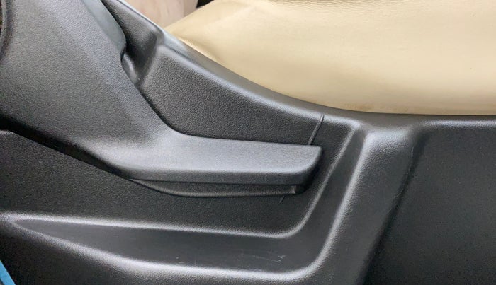 2020 Maruti New Wagon-R ZXI 1.2 old, Petrol, Manual, 76,584 km, Driver Side Adjustment Panel