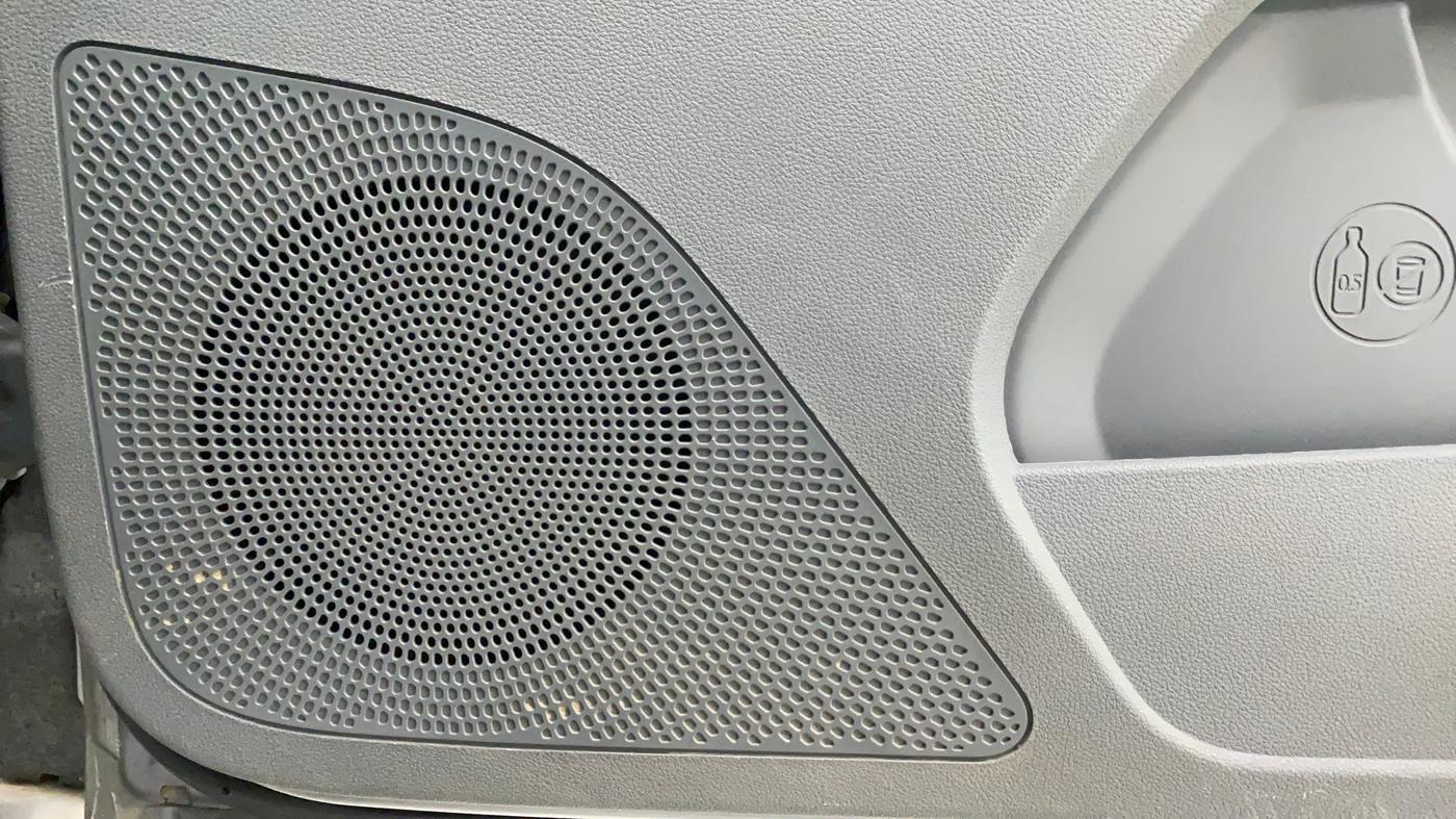 2018 Tata TIGOR XTA PETROL, Petrol, Automatic, 63,211 km, Speaker