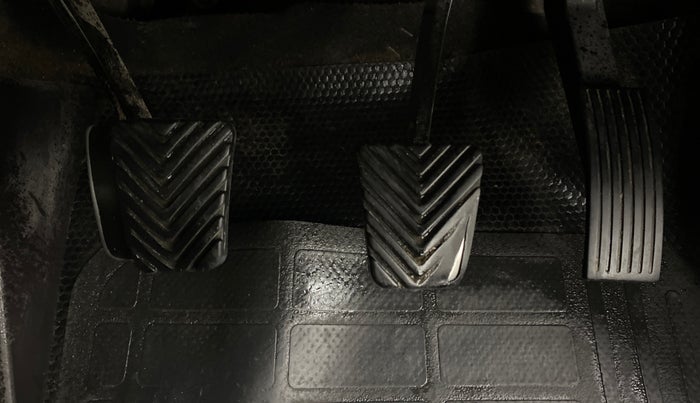 2016 Hyundai Elite i20 ASTA 1.2 (O), Petrol, Manual, 57,957 km, Pedals