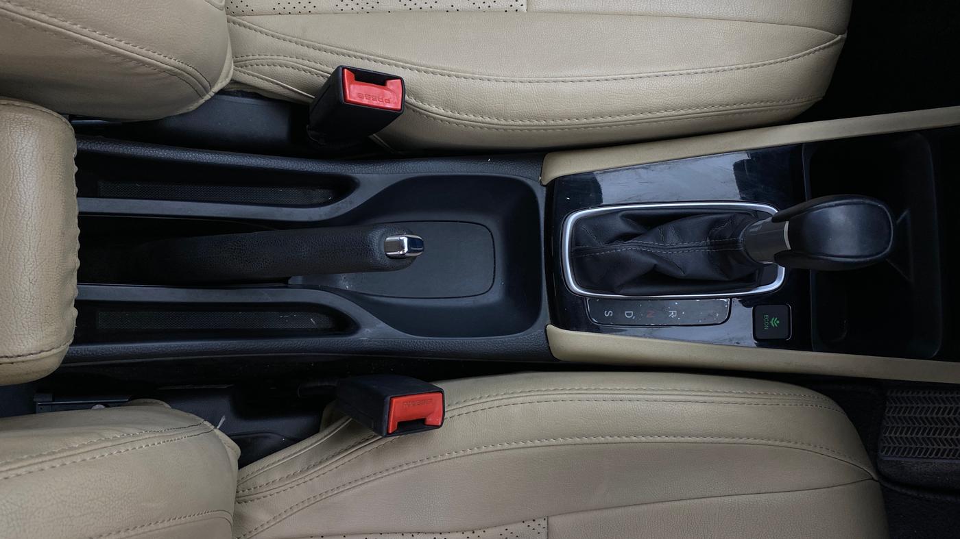 2022 Honda City 1.5L I-VTEC VX CVT, Petrol, Automatic, 42,709 km, Gear Lever