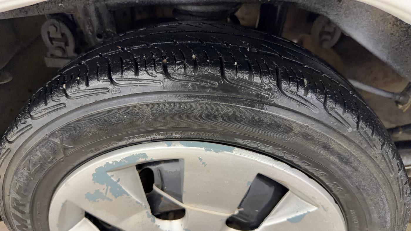 2014 Maruti Alto K10 VXI, Petrol, Manual, 99,912 km, Right Rear Tyre Tread