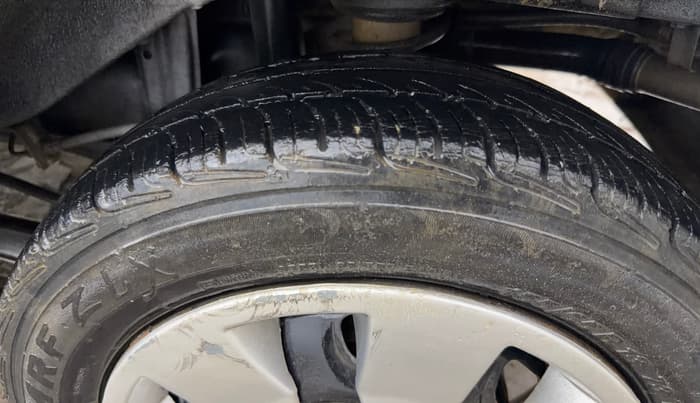 2014 Maruti Alto K10 VXI, Petrol, Manual, 99,912 km, Left Rear Tyre Tread