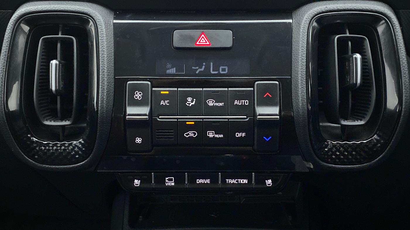 2022 KIA SONET GTX PLUS 1.5 AT, Diesel, Automatic, 7,366 km, Automatic Climate Control