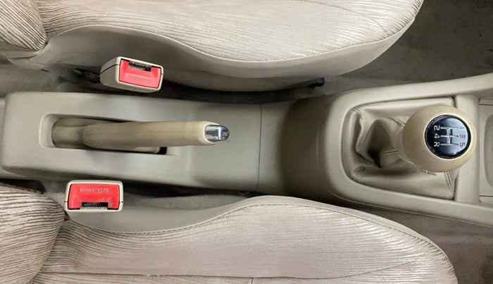 2013 Maruti Ertiga VXI, Petrol, Manual, 87,220 km, Gear Lever