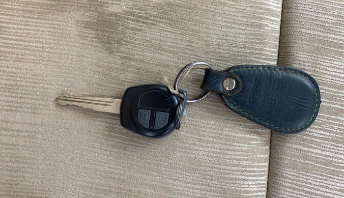 2013 Maruti Ertiga VXI, Petrol, Manual, 87,220 km, Key Close Up