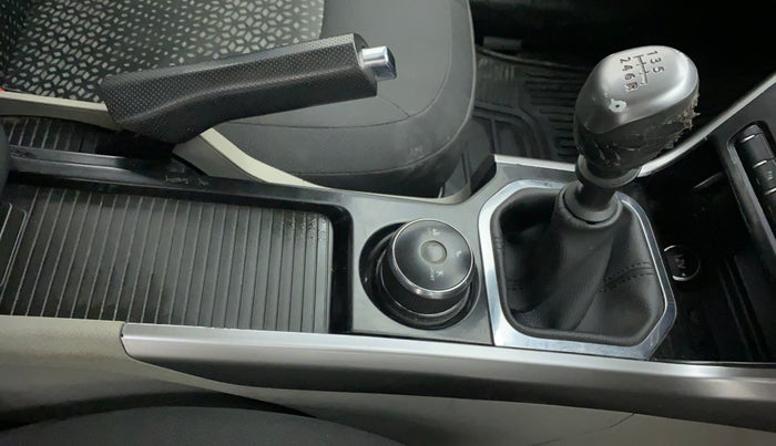 2018 Tata NEXON XZ PLUS DIESEL DUAL TONE, Diesel, Manual, 86,829 km, Gear Lever