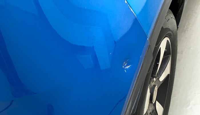 2018 Tata NEXON XZ PLUS DIESEL DUAL TONE, Diesel, Manual, 86,829 km, Rear bumper - Slightly dented