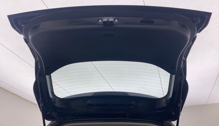 2020 KIA SELTOS GTX+ 1.4 MT, Petrol, Manual, 6,003 km, Boot Door Open