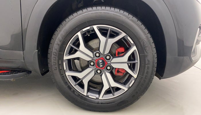 2020 KIA SELTOS GTX+ 1.4 MT, Petrol, Manual, 6,003 km, Right Front Wheel