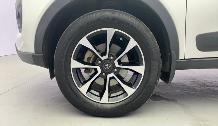 2021 Tata NEXON XZ PLUS DIESEL SUNROOF, Diesel, Manual, 64,578 km, Left Front Wheel