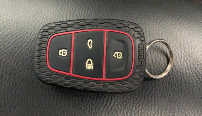 2021 Tata NEXON XZ PLUS DIESEL SUNROOF, Diesel, Manual, 64,578 km, Key Close Up