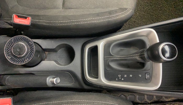 2019 Hyundai VENUE SX PLUS 1.0 TURBO DCT, Petrol, Automatic, 49,692 km, Gear Lever