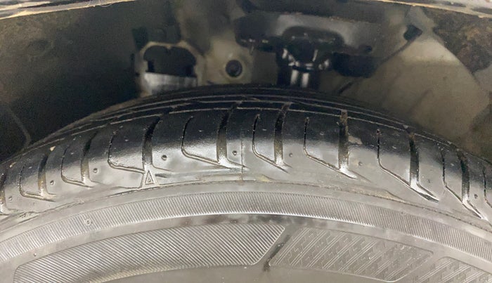 2019 Hyundai VENUE SX PLUS 1.0 TURBO DCT, Petrol, Automatic, 49,692 km, Left Front Tyre Tread