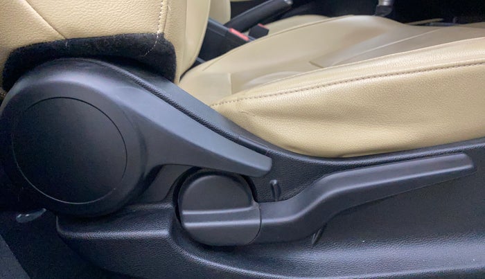 2021 Honda City 1.5L I-VTEC ZX CVT, Petrol, Automatic, 78,462 km, Driver Side Adjustment Panel