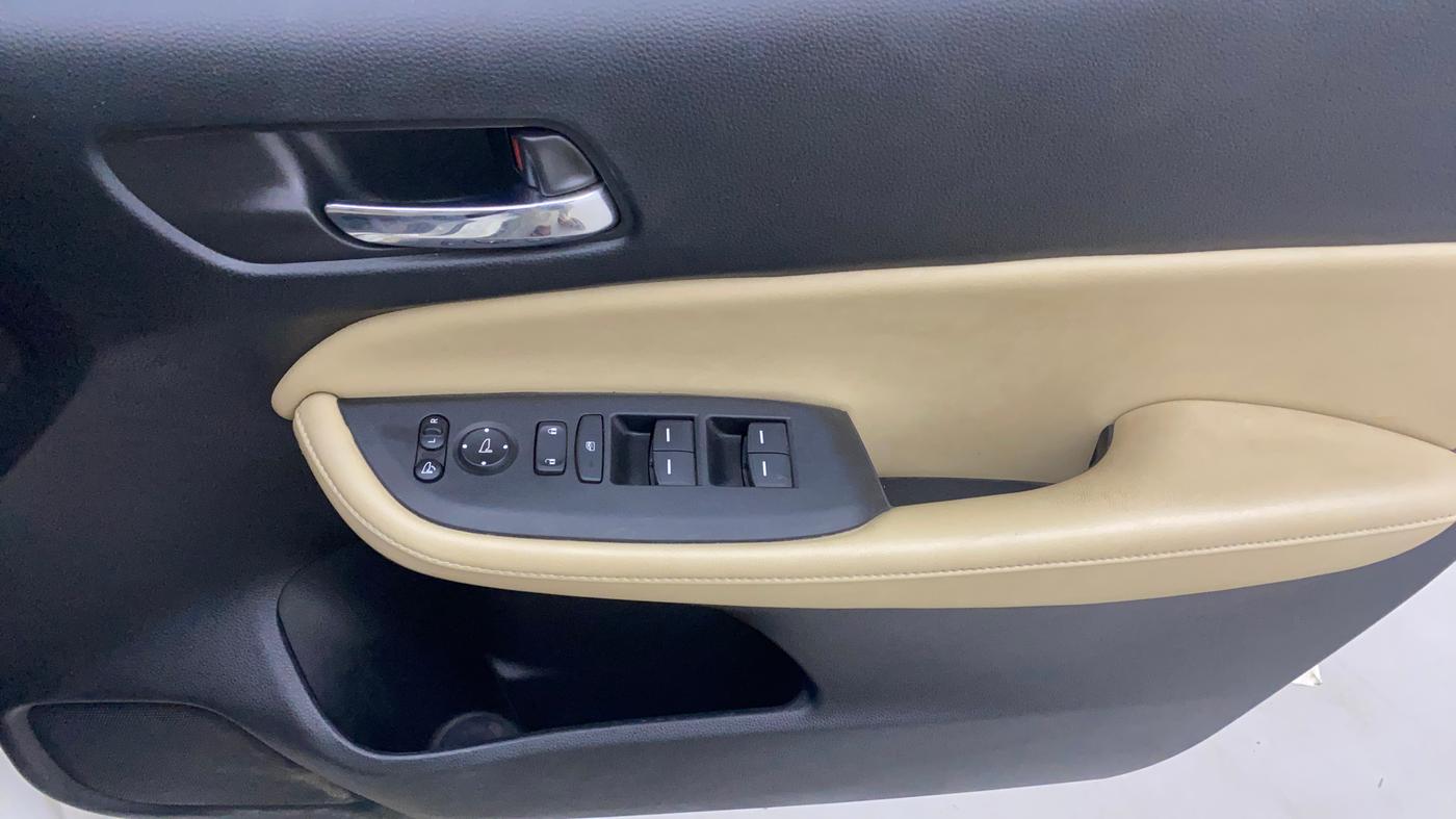 2021 Honda City 1.5L I-VTEC ZX CVT, Petrol, Automatic, 78,569 km, Driver Side Door Panels Control