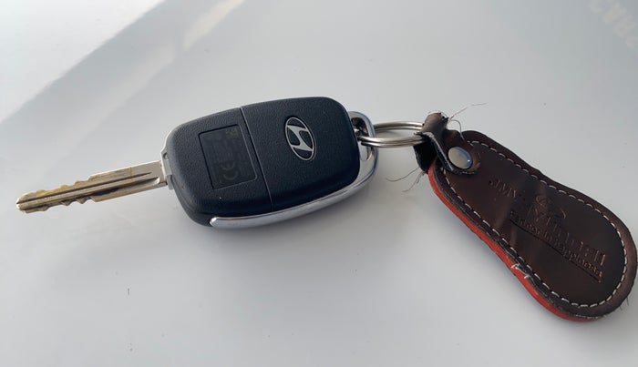 2023 Hyundai EXTER S 1.2 MT, Petrol, Manual, 1,14,810 km, Key Close Up