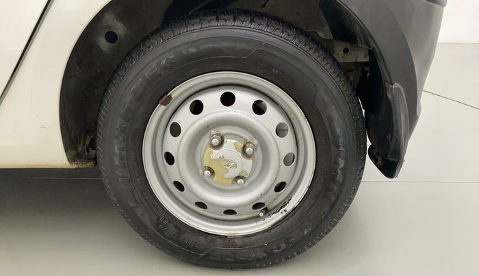 2014 Hyundai i10 ERA 1.1, Petrol, Manual, 22,441 km, Left Rear Wheel