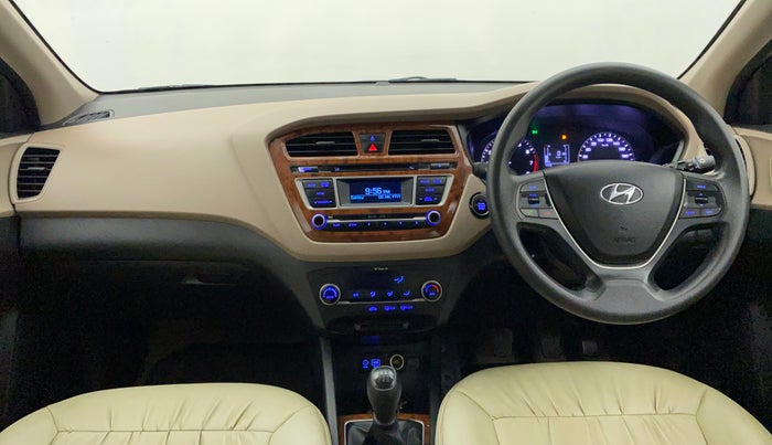 2015 Hyundai Elite i20 SPORTZ 1.2 (O), Petrol, Manual, 65,135 km, Dashboard