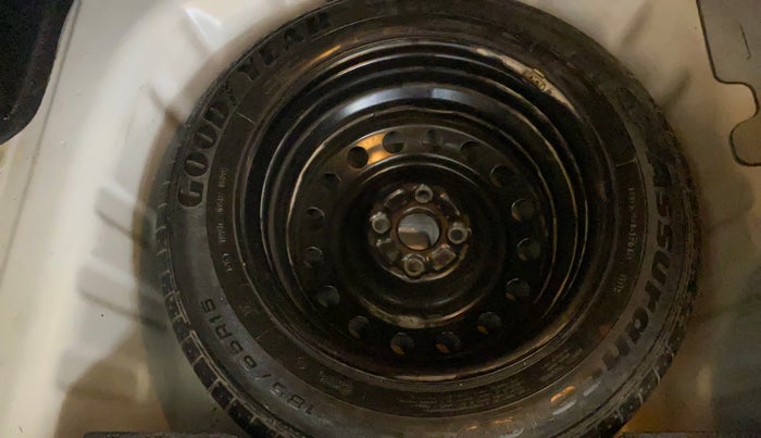 2020 Maruti Ciaz DELTA 1.5 SHVS MT PETROL, Petrol, Manual, 58,644 km, Spare Tyre