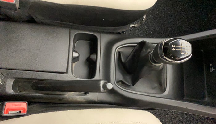 2023 Renault TRIBER RXT, Petrol, Manual, 28,302 km, Gear Lever